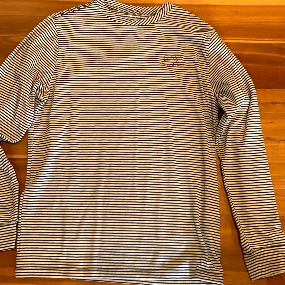 Boys Vineyard Vines T-shirt